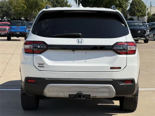 used 2024 Honda Pilot car, priced at $39,564
