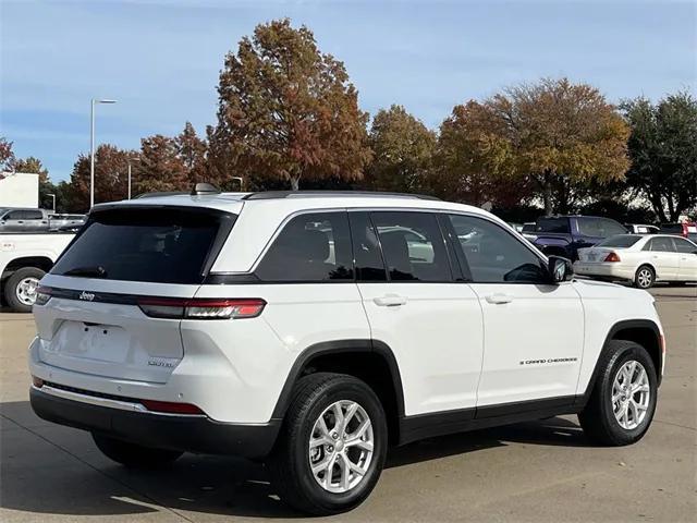 used 2023 Jeep Grand Cherokee car, priced at $28,295