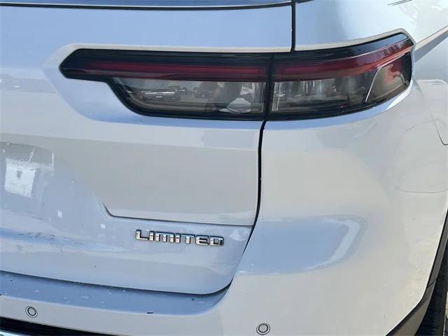 used 2022 Jeep Grand Cherokee L car, priced at $28,949