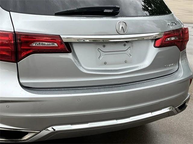 used 2020 Acura MDX car, priced at $32,496