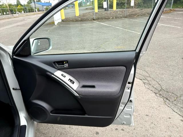 used 2004 Toyota Matrix car, priced at $5,582