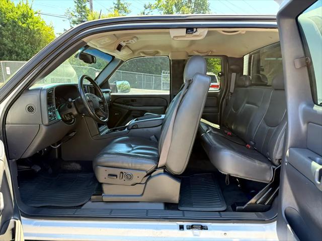 used 2005 GMC Sierra 2500 car, priced at $18,000