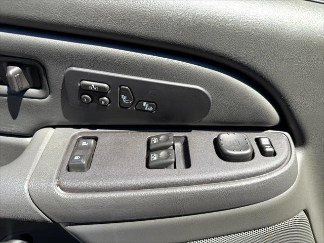 used 2005 GMC Sierra 2500 car, priced at $18,000