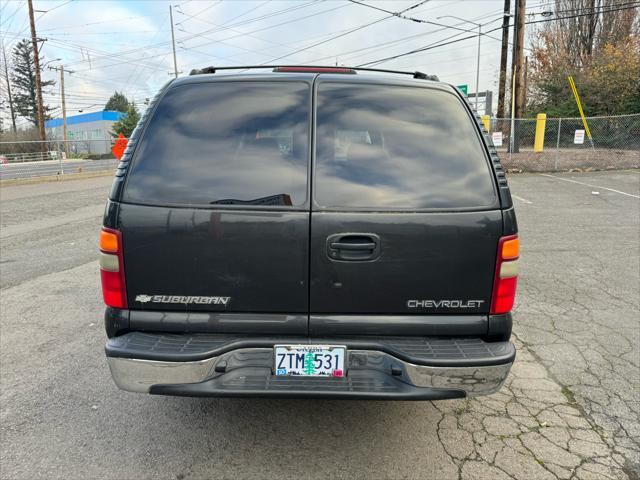 used 2003 Chevrolet Suburban car, priced at $6,000