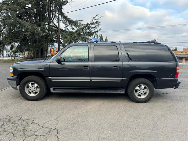 used 2003 Chevrolet Suburban car, priced at $6,000