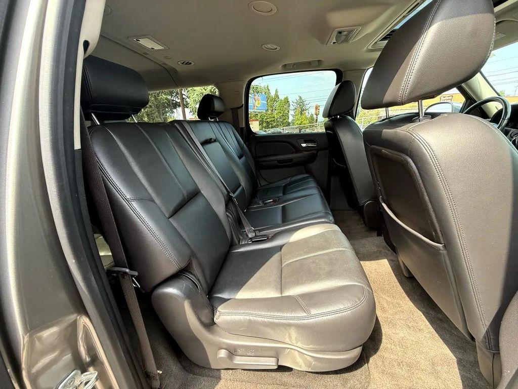 used 2008 Chevrolet Suburban car, priced at $13,000