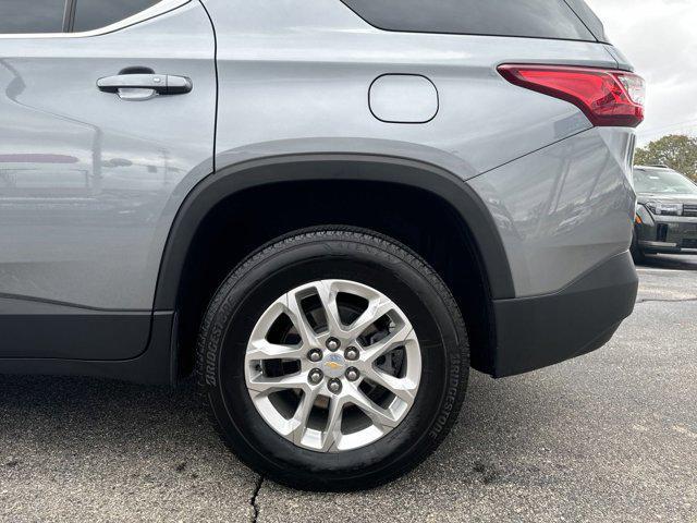 used 2021 Chevrolet Traverse car