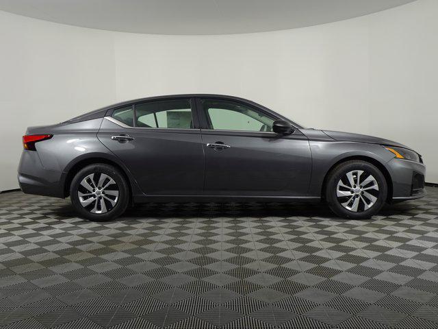 new 2025 Nissan Altima car, priced at $25,678