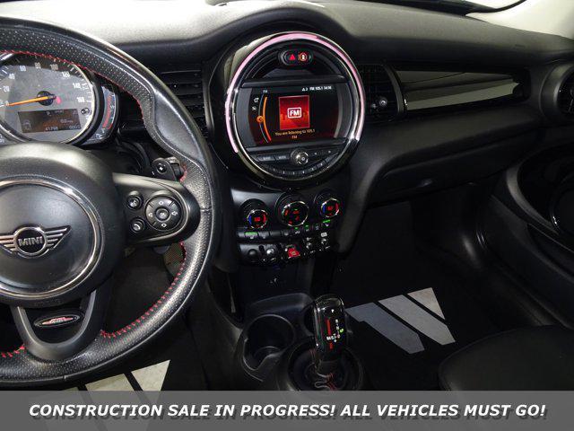 used 2021 MINI Hardtop car, priced at $22,498