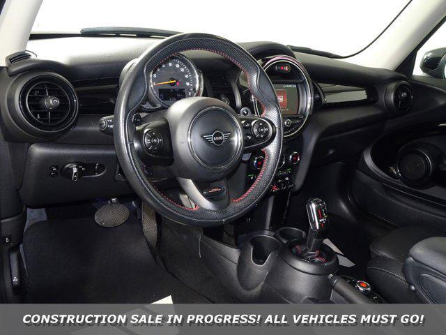 used 2021 MINI Hardtop car, priced at $22,498