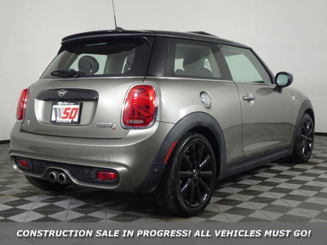 used 2021 MINI Hardtop car, priced at $22,498