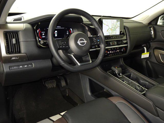 new 2025 Nissan Pathfinder car, priced at $52,317