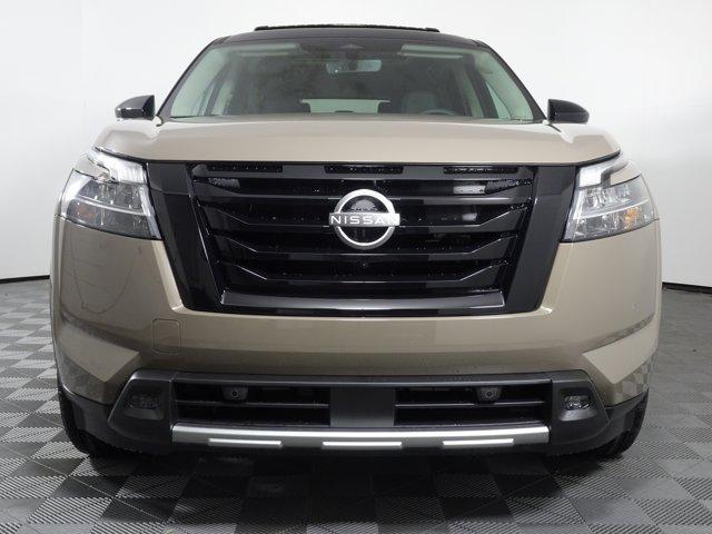 new 2024 Nissan Pathfinder car, priced at $49,522