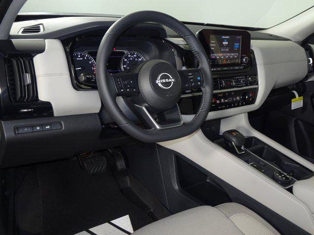 new 2024 Nissan Pathfinder car, priced at $40,176