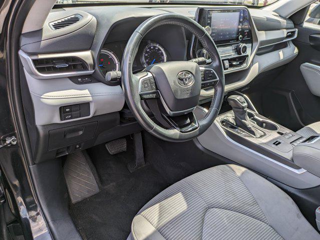 used 2021 Toyota Highlander Hybrid car, priced at $34,140