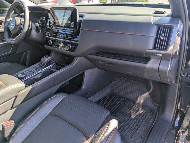 used 2024 Nissan Pathfinder car