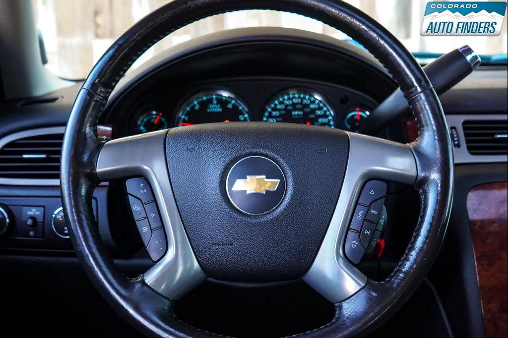 used 2014 Chevrolet Suburban car, priced at $19,990