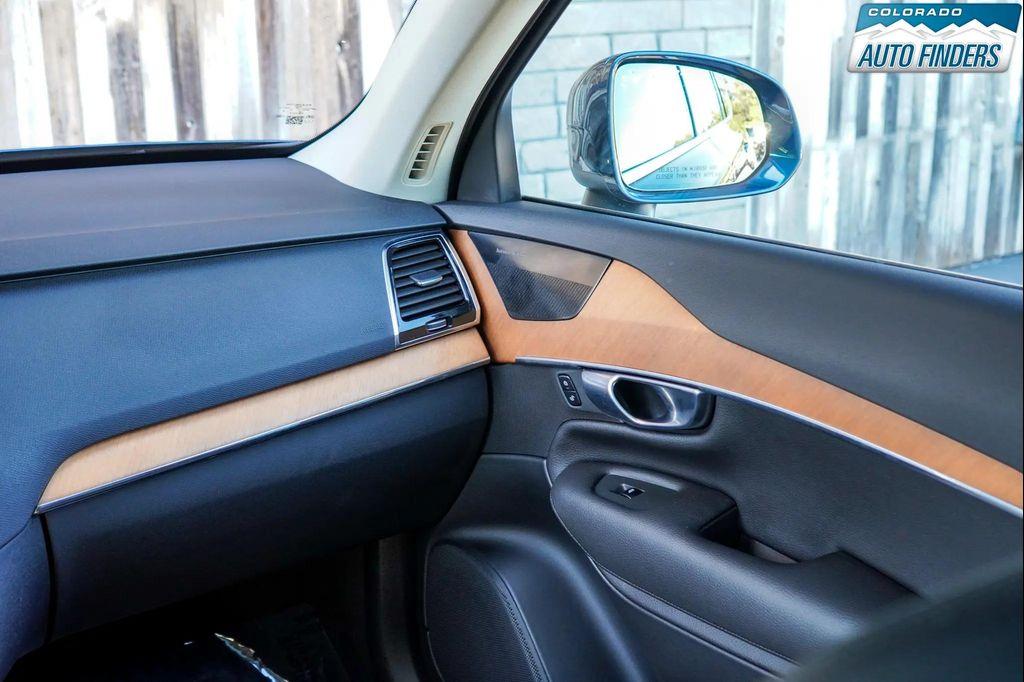 used 2021 Volvo XC90 Recharge Plug-In Hybrid car, priced at $37,998