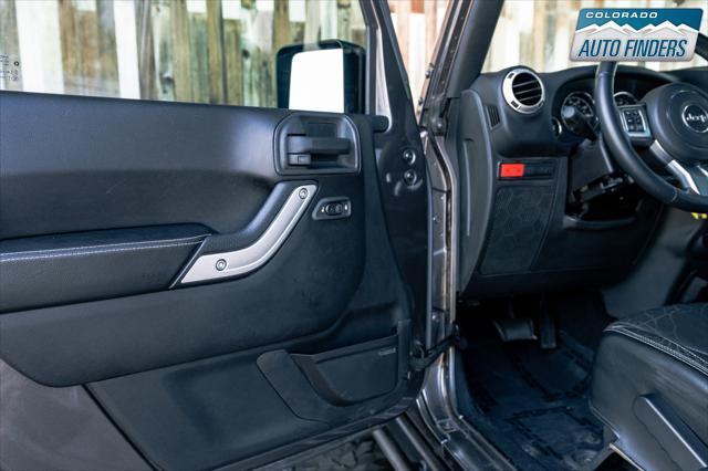 used 2016 Jeep Wrangler Unlimited car, priced at $29,998