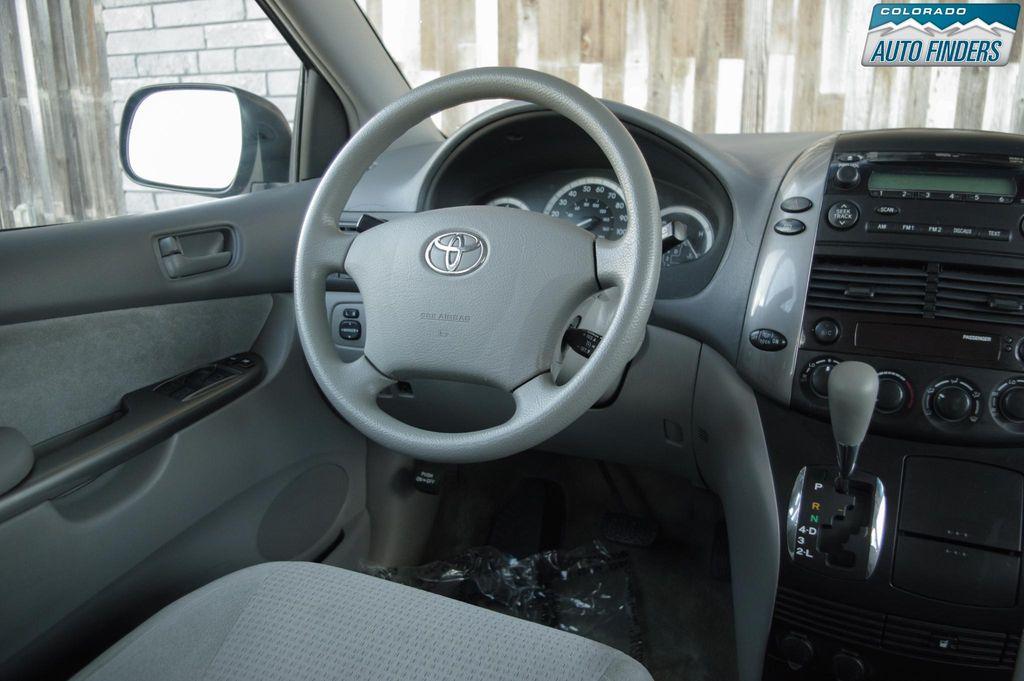 used 2007 Toyota Sienna car, priced at $9,999