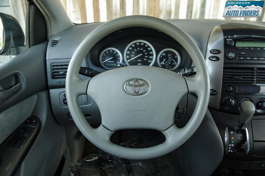 used 2007 Toyota Sienna car, priced at $9,999