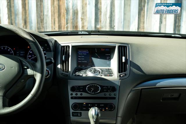used 2015 INFINITI Q40 car