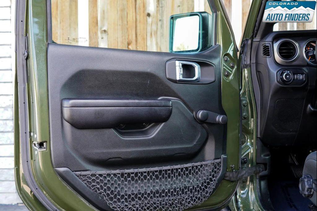 used 2021 Jeep Wrangler Unlimited car, priced at $24,998