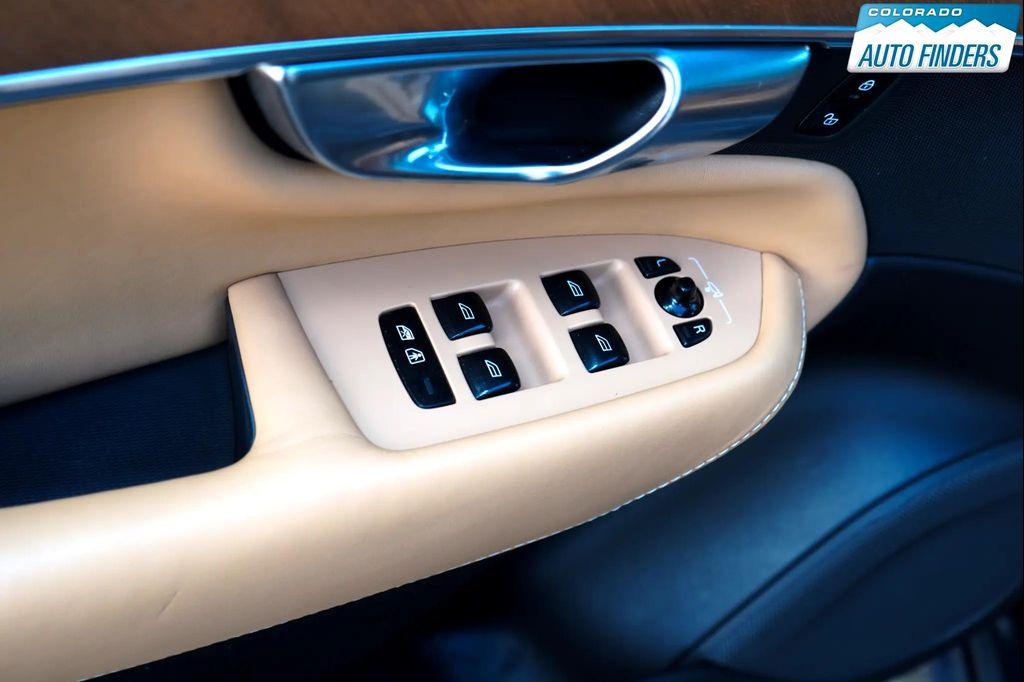 used 2019 Volvo XC90 car, priced at $27,998