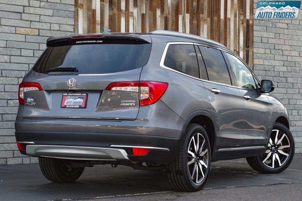 used 2021 Honda Pilot car, priced at $31,998