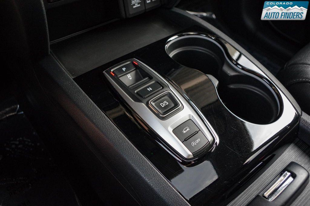used 2021 Honda Pilot car, priced at $31,998