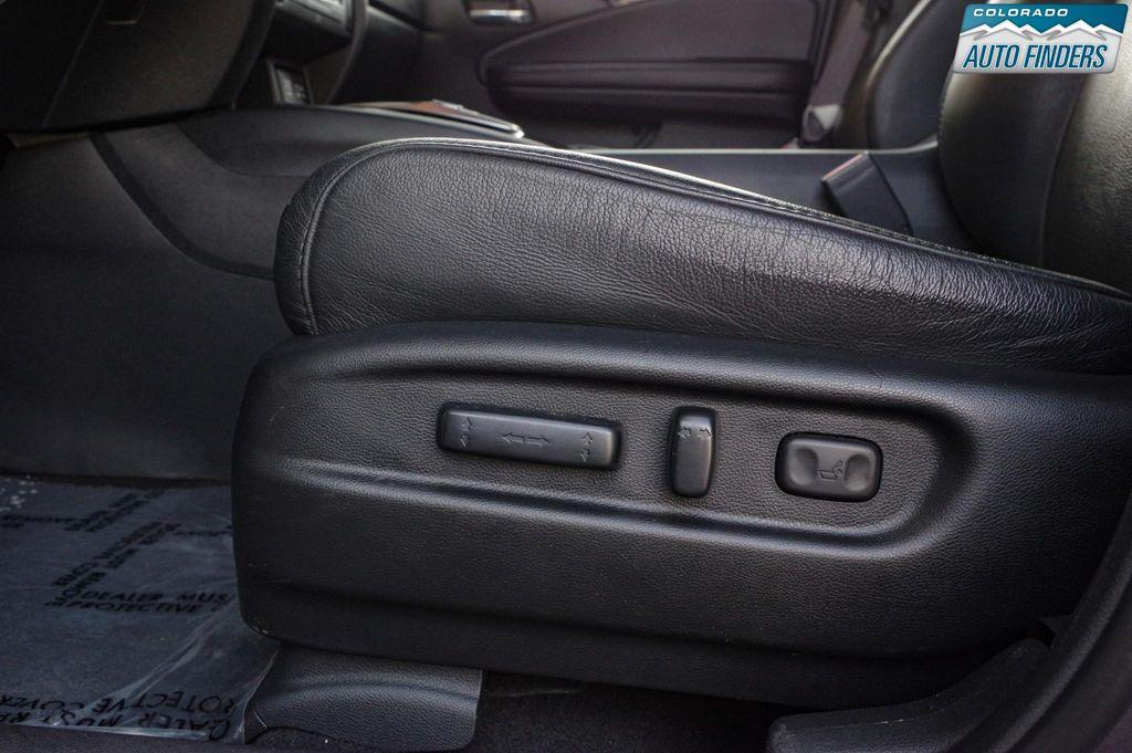used 2021 Honda Pilot car, priced at $31,998