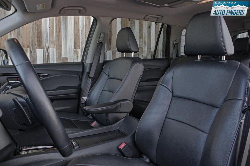used 2021 Honda Pilot car, priced at $31,998