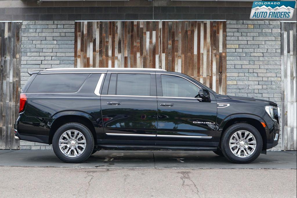 used 2021 GMC Yukon XL car, priced at $53,498