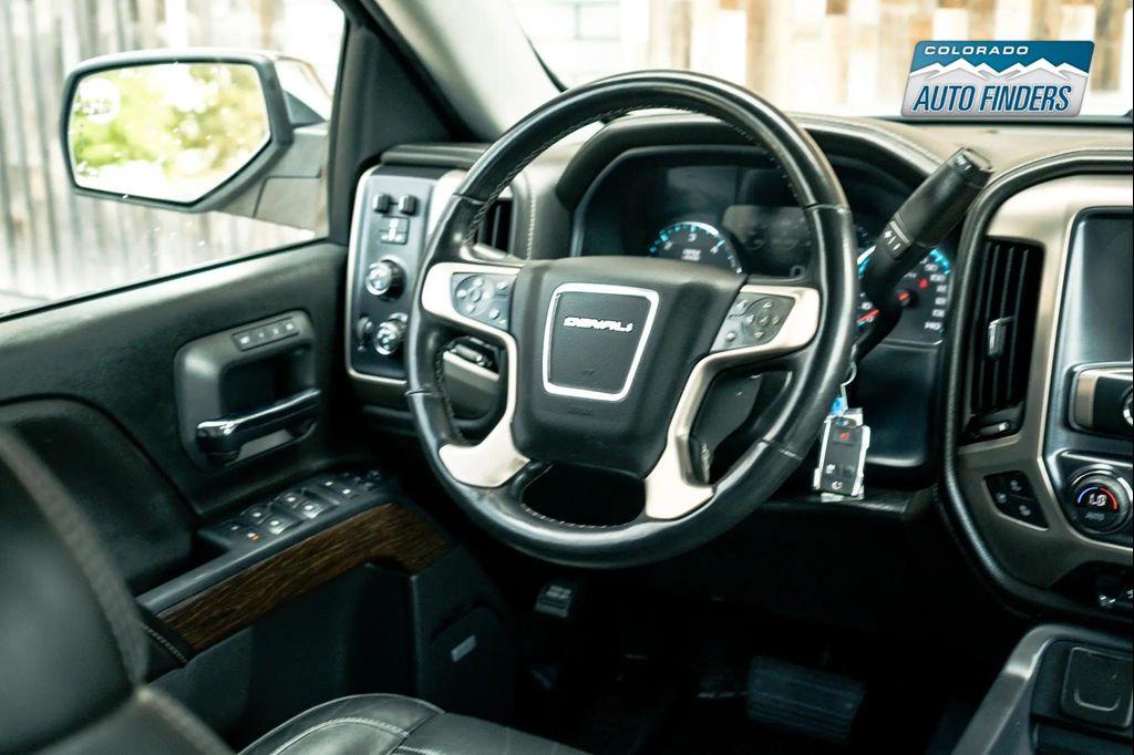 used 2018 GMC Sierra 1500 car, priced at $31,998