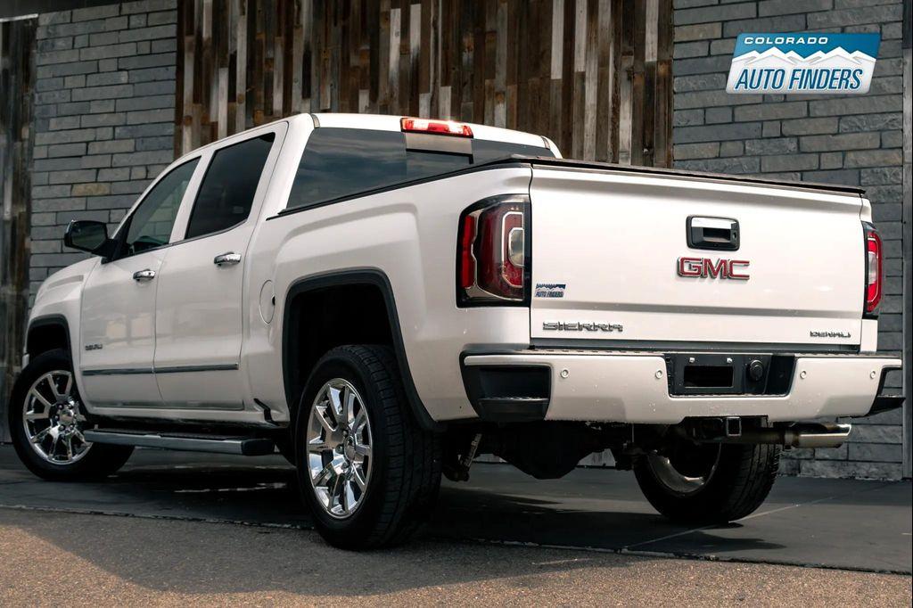 used 2018 GMC Sierra 1500 car, priced at $31,998