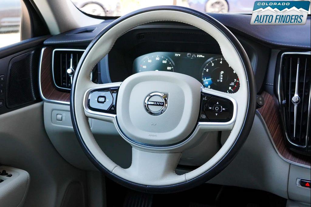 used 2020 Volvo XC60 car, priced at $27,990