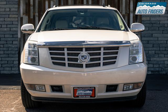 used 2009 Cadillac Escalade EXT car, priced at $17,900