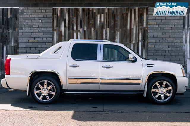 used 2009 Cadillac Escalade EXT car, priced at $17,900