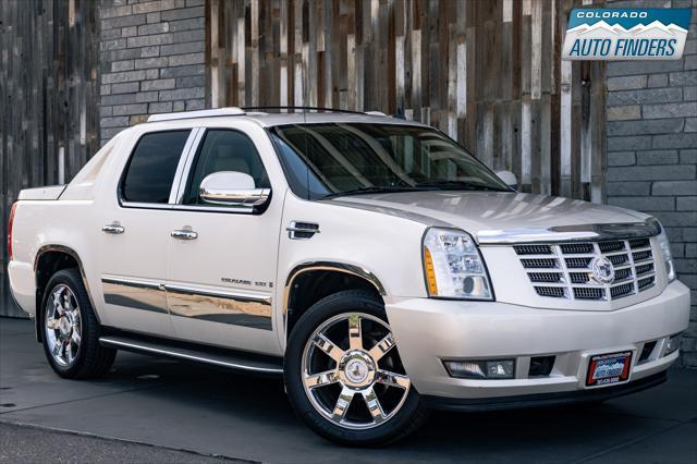 used 2009 Cadillac Escalade EXT car, priced at $17,900