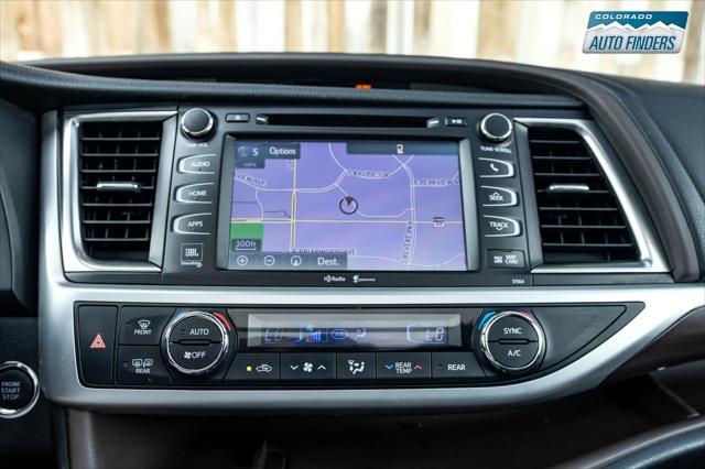 used 2014 Toyota Highlander car, priced at $21,998