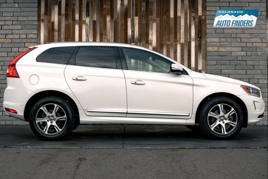 used 2015 Volvo XC60 car, priced at $13,998