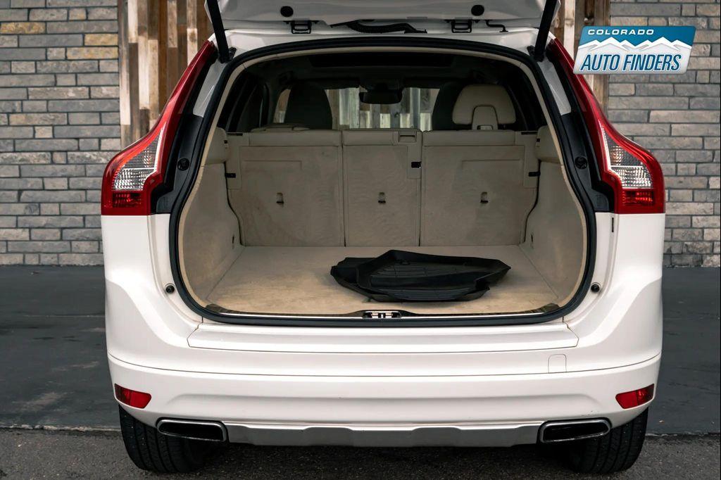 used 2015 Volvo XC60 car, priced at $13,998