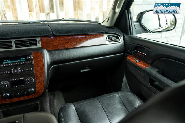 used 2014 Chevrolet Suburban car, priced at $19,990