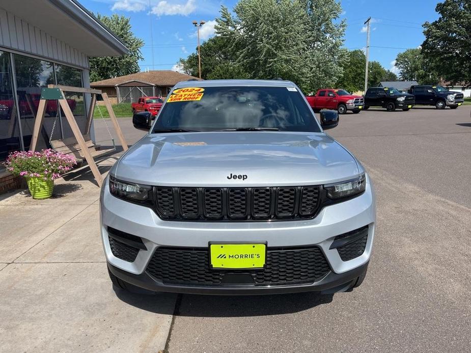 new 2024 Jeep Grand Cherokee car, priced at $44,170