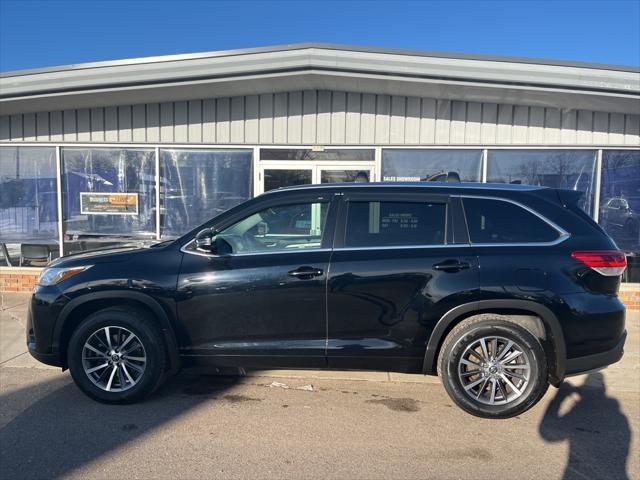 used 2017 Toyota Highlander car, priced at $22,992