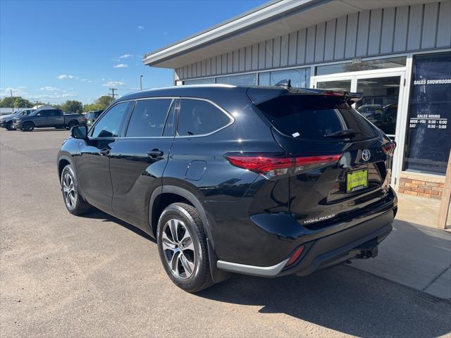 used 2021 Toyota Highlander car, priced at $35,983