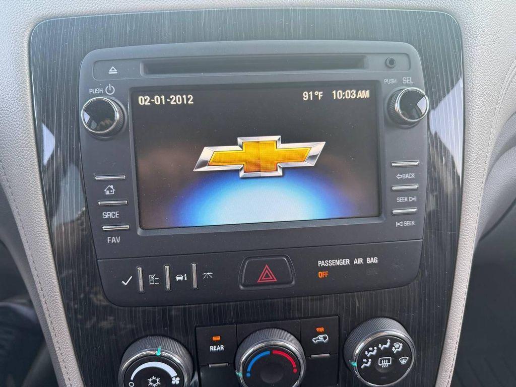 used 2015 Chevrolet Traverse car, priced at $9,750
