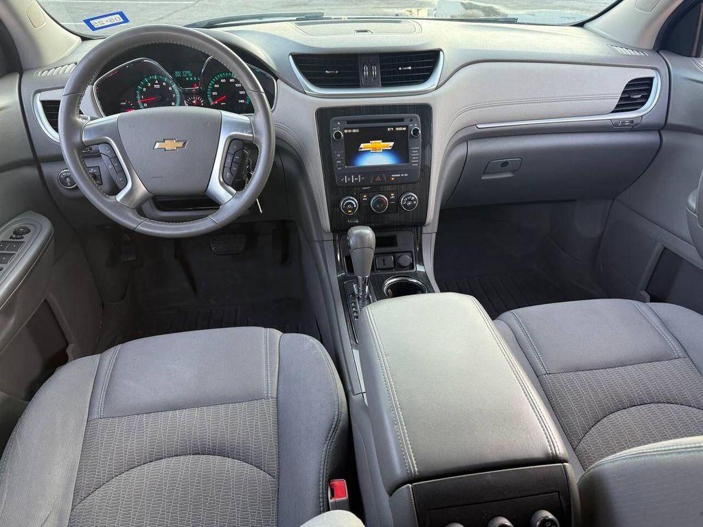 used 2015 Chevrolet Traverse car, priced at $9,750