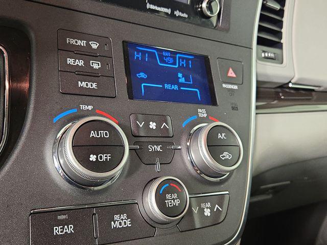 used 2019 Toyota Sienna car, priced at $34,034