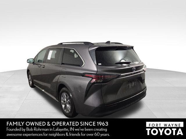 used 2024 Toyota Sienna car, priced at $40,266